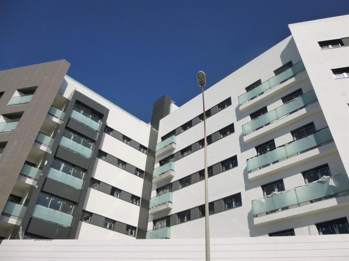 Ab Vialia Estacion Suitemalaga - Parking ภายนอก รูปภาพ